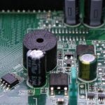 【PCトラブル】短いビープ音が4回なってパソコンが立ち上がらないときの対処法
